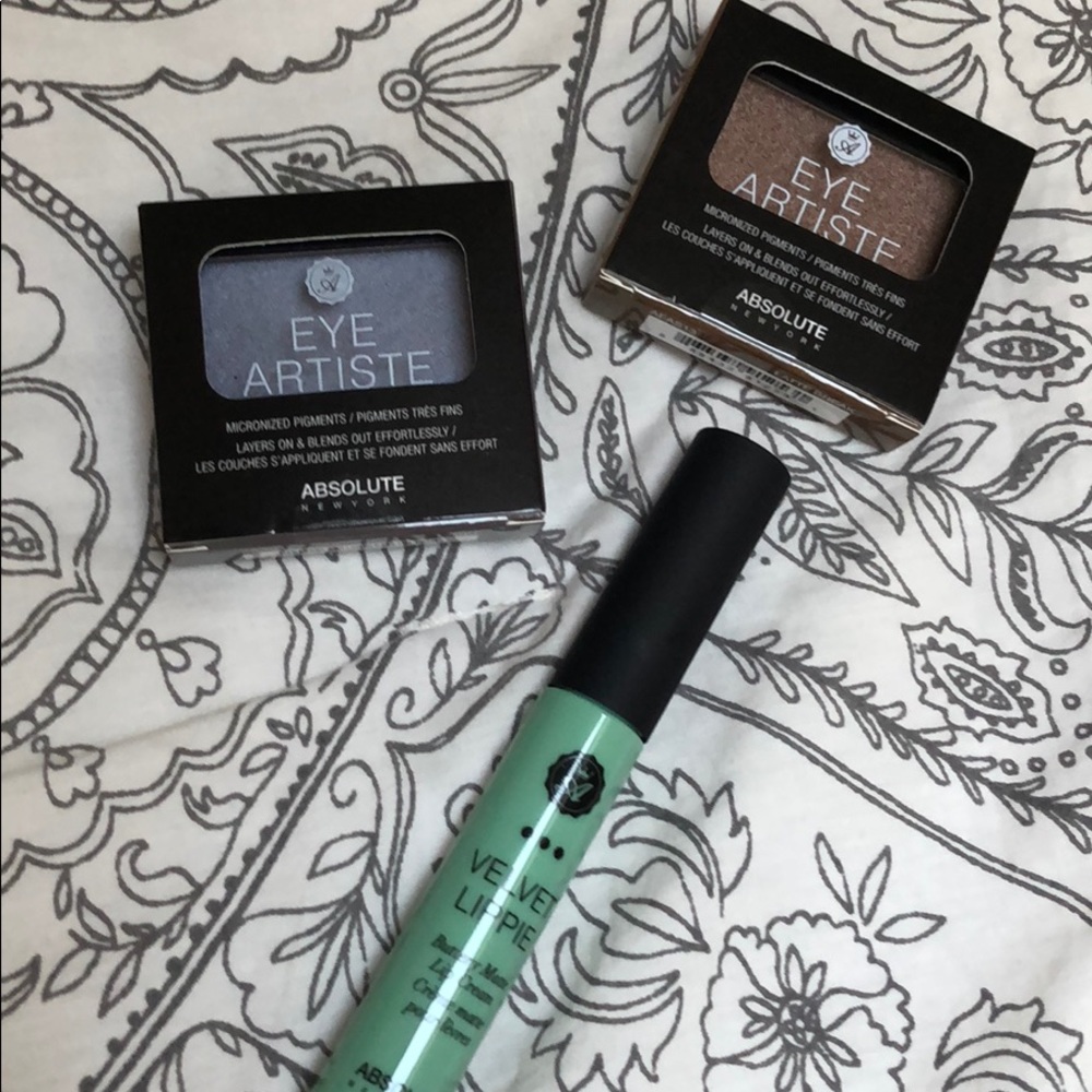 Absolute New York eyeshadow and lip cream